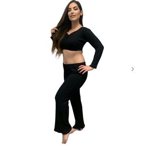 Athleisure set from 3Youni